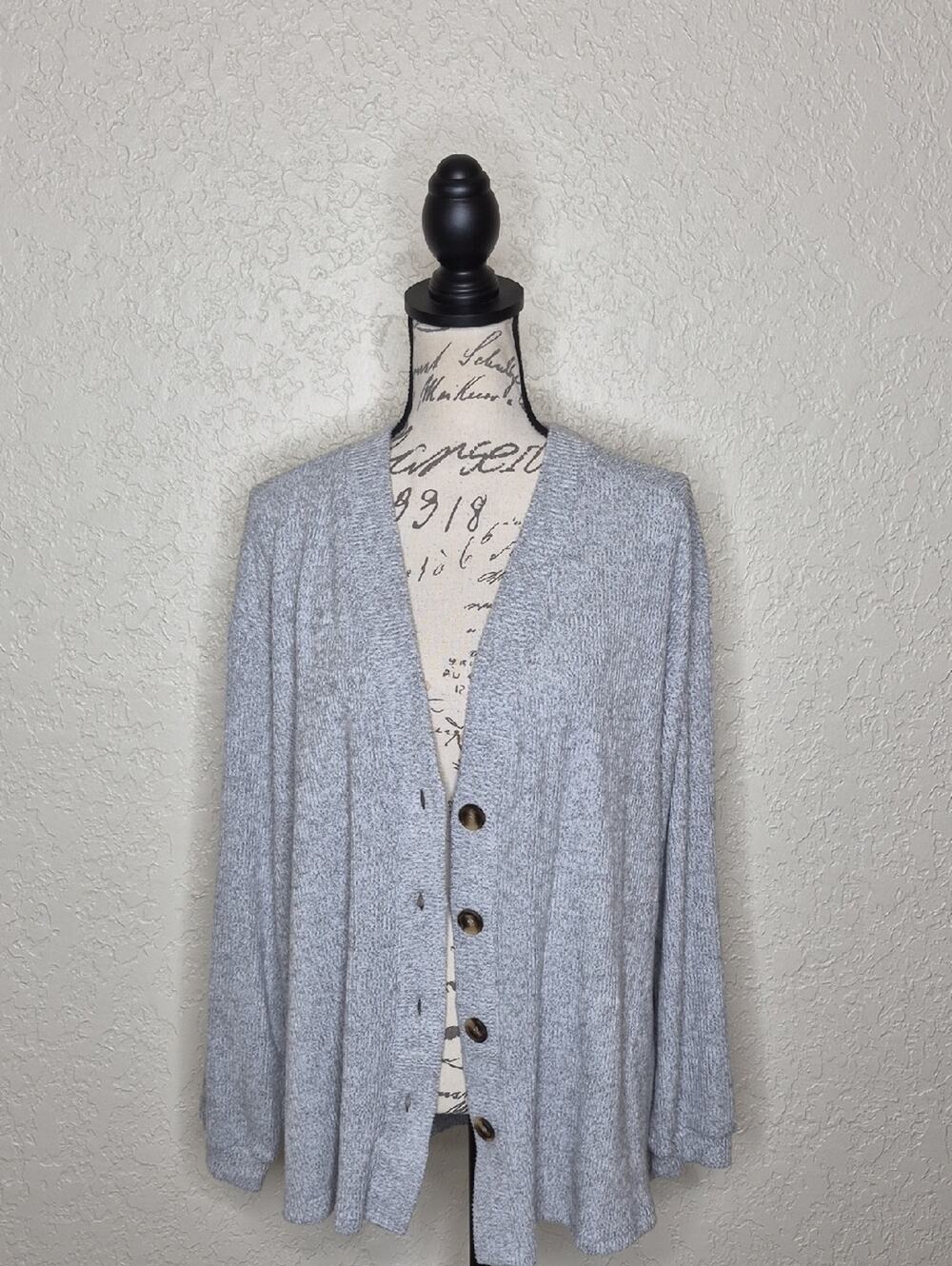 Button Front Cardigan Sweater Gray Size XL